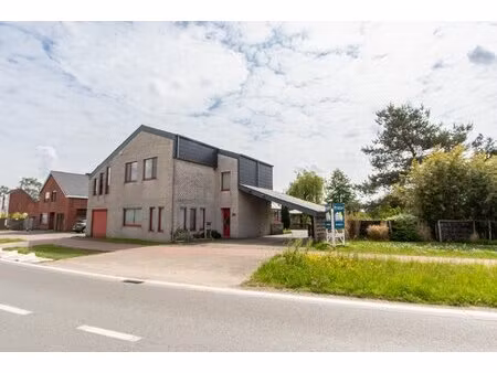 huis te koop in oelegem met 4 slaapkamers