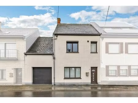 strategisch gelegen  instapklare woning met veel potentieel