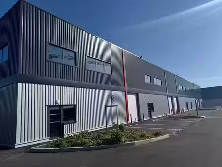 location commerce 1119 m² à joué-lès-tours (37300)