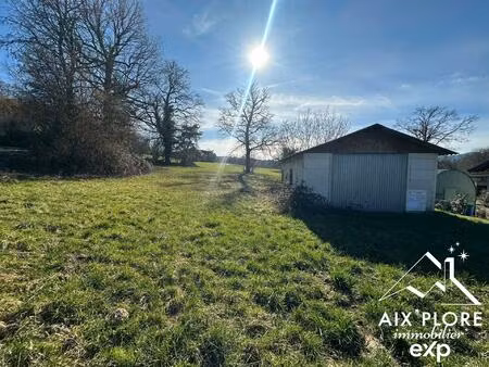 à vendre terrain de 799 m² au le montcel