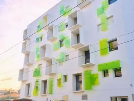 location parking 14 m² à bordeaux (33000)  66 €