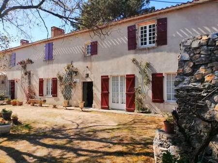 vente maison piscine aux sables-d'olonne (85100) : à vendre piscine / 266m² les sables-d'o