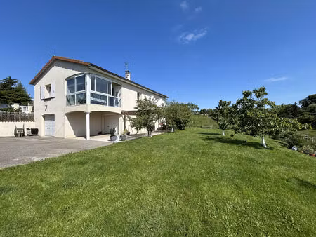 vente maison 4 pièces 120 m² vézelin-sur-loire (42590)