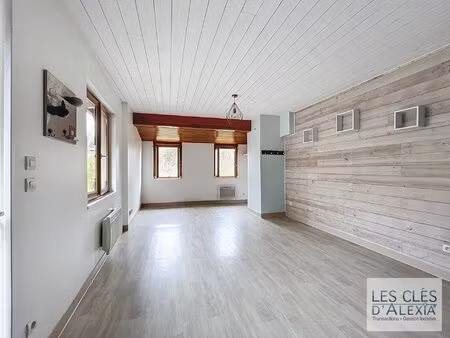 maison mitoyenne au calme – beau potentiel sur les hauts de givors