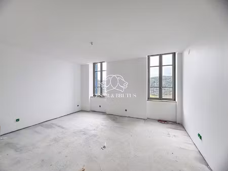 appartement charmant t3 avec belle vue rénové