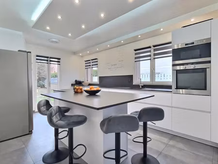 vente maison 4 pièces 191 m² à la ville-du-bois (91620)  459 000 €