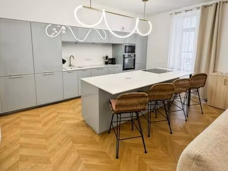 appartement de 4 pièces de 86 m² à béziers