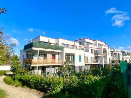 magnifique penthouse de 100m² de 2 chambres et 3 terrasses