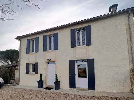 maison rénovée en pierre à doulezon  254m²