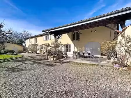 vente ferme 8 pièces 300 m² à saint-andré-de-corcy (01390)  530 000 €