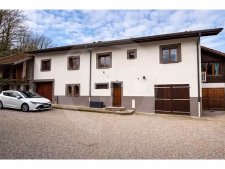 vente maison 8 pièces 275 m² à arthaz-pont-notre-dame (74380)  750 000 €