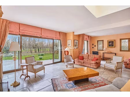 vente maison 8 pièces 222 m² à versailles (78000)  2 475 000 €