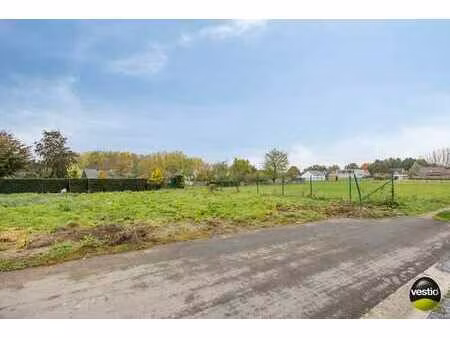 rustig gelegen bouwkavel van 3a81ca voor hob te hoeselt.