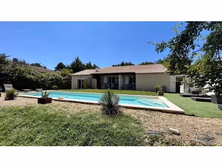 vente villa 5 pièces 150 m² à le thor (84250)  595 000 €