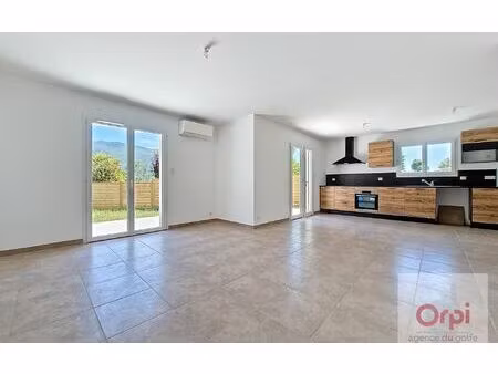 location maison  84 m² t-4 à peri  1 416 €