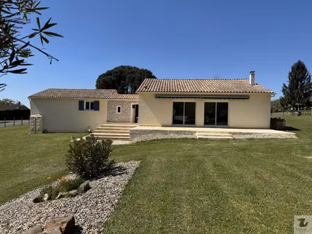 plain pied de 128 m2 hab avec studio indépendant 