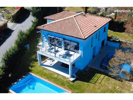 maison moderne classé a avec piscine  7 pièces 649   aucun frais d'agences  contact privil