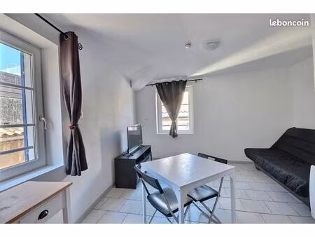 studio 1 pièce 20 m²