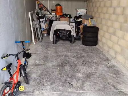 loue garage