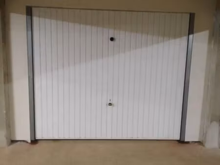 garage 15m2 a louer