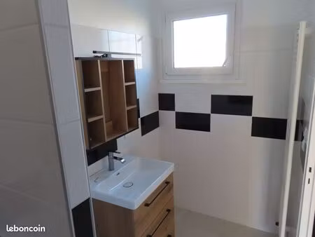 f2 rue du 14 juillet auxerre