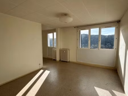 t3 bis cahors - cave et parking