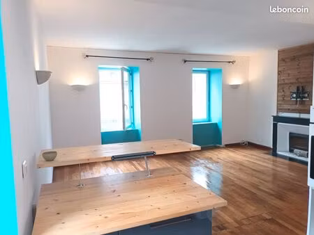 a louer - lumineux 2 pièces proche commerce