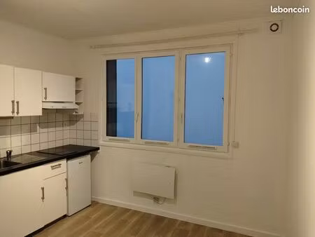 studio au rer st germain en laye