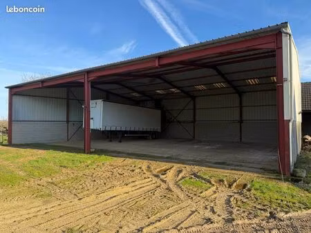loue hangar agricole 300m3
