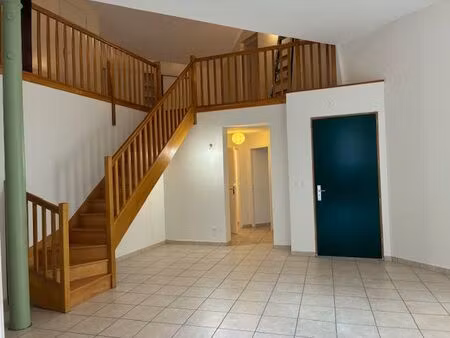 location maison 5 pièces 143 m² à lyon 6 (69006)