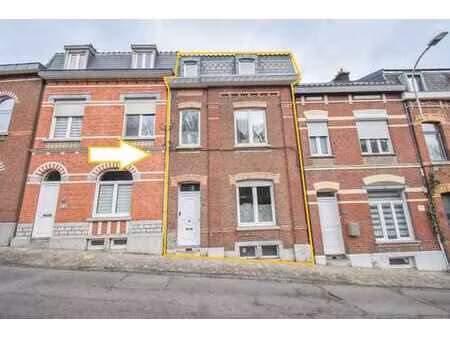 4ch - 2 salles de bains - terrasses - peb: d - elec ok - dv