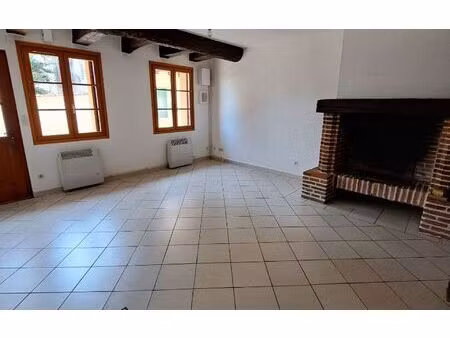 location maison  m² t-3 à montech  750 €
