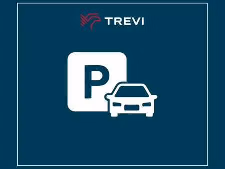 place de parking en sous-sol.