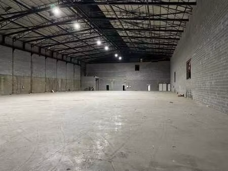 entrepot 2.255m2 - hauteur 12m