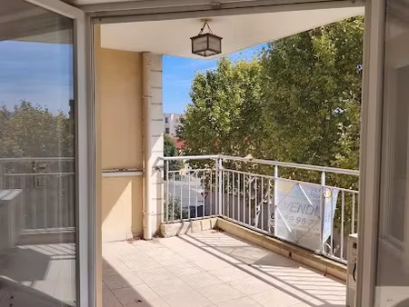 vente appartement 3 pièces 74.71 m² à sanary-sur-mer (83110)  350 000 €
