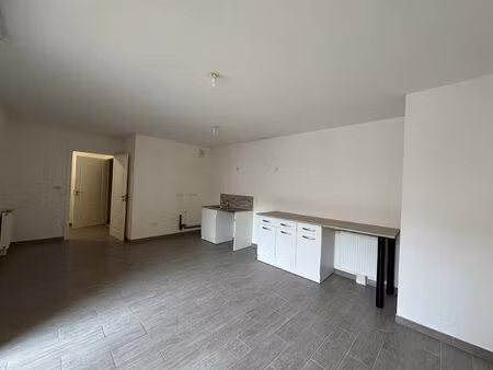 location appartement 1 pièce  33.02m²  meaux
