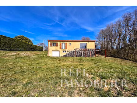 maison de plain-pied de 104 m2 avec sous sol total