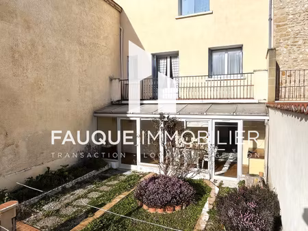 exclusivite. chabeuil  maison de village traversante avec ja