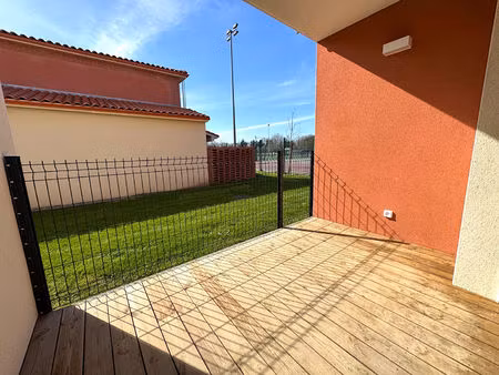 appartement 3 pièces de 66m² + terrasse + parking ! castelginest