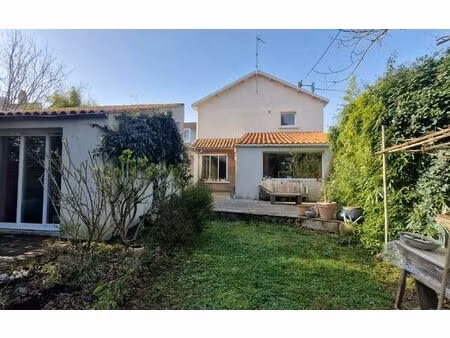 maison la rochelle 132 m² t-5 à vendre  632 500 €