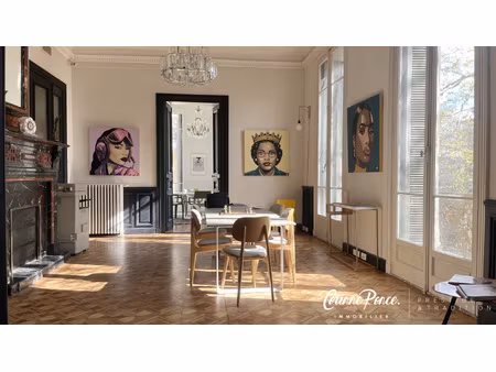 nimes centre esplanade superbe bien de prestige 225 m2 1er e