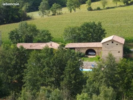 propriété dans les monts du lyonnais