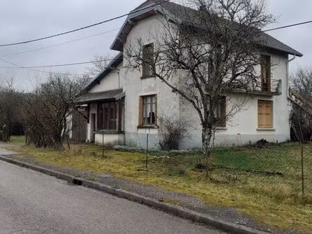 belle maison avec dépendances proche luxeuil