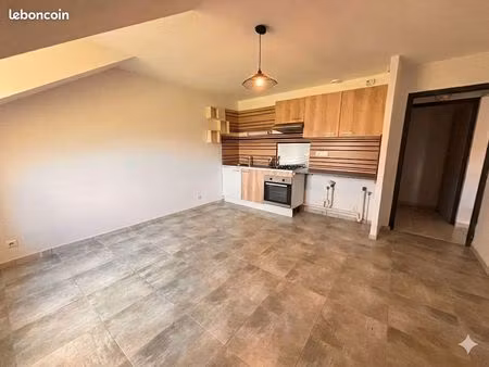 appartement 3 pièces 43 m²