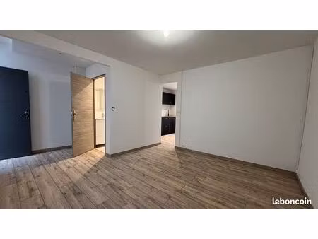 à louer t2 entièrement rénové