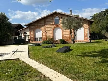 balma  cadre champêtre pour cette maison 4 pièces beaux volumes  avec piscine