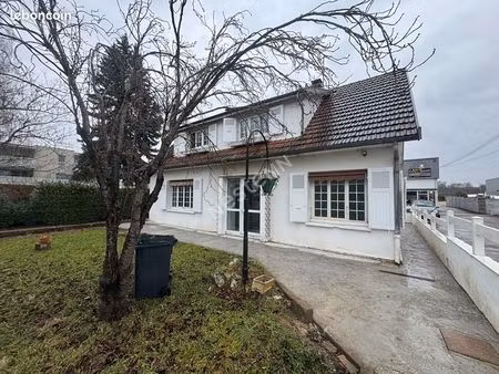 maison 5 pièces 103 m²