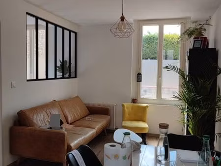 f2 maison quartier dunois - calme- lumineux- proche centre