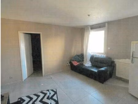 urgent appartement t2