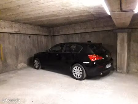 place  7 montée kubler